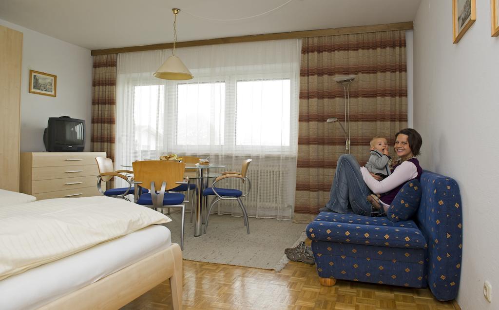 Tirolerhaus Apartment Walchsee Room photo